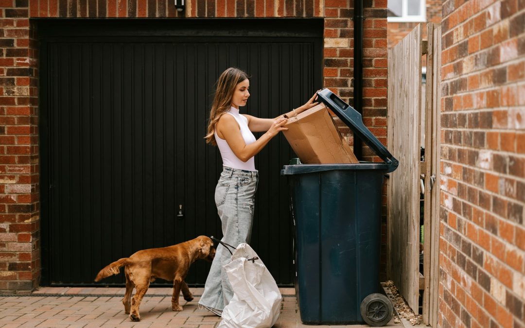 How Our Flat Rate Bins Simplify Your Home Clean-Up